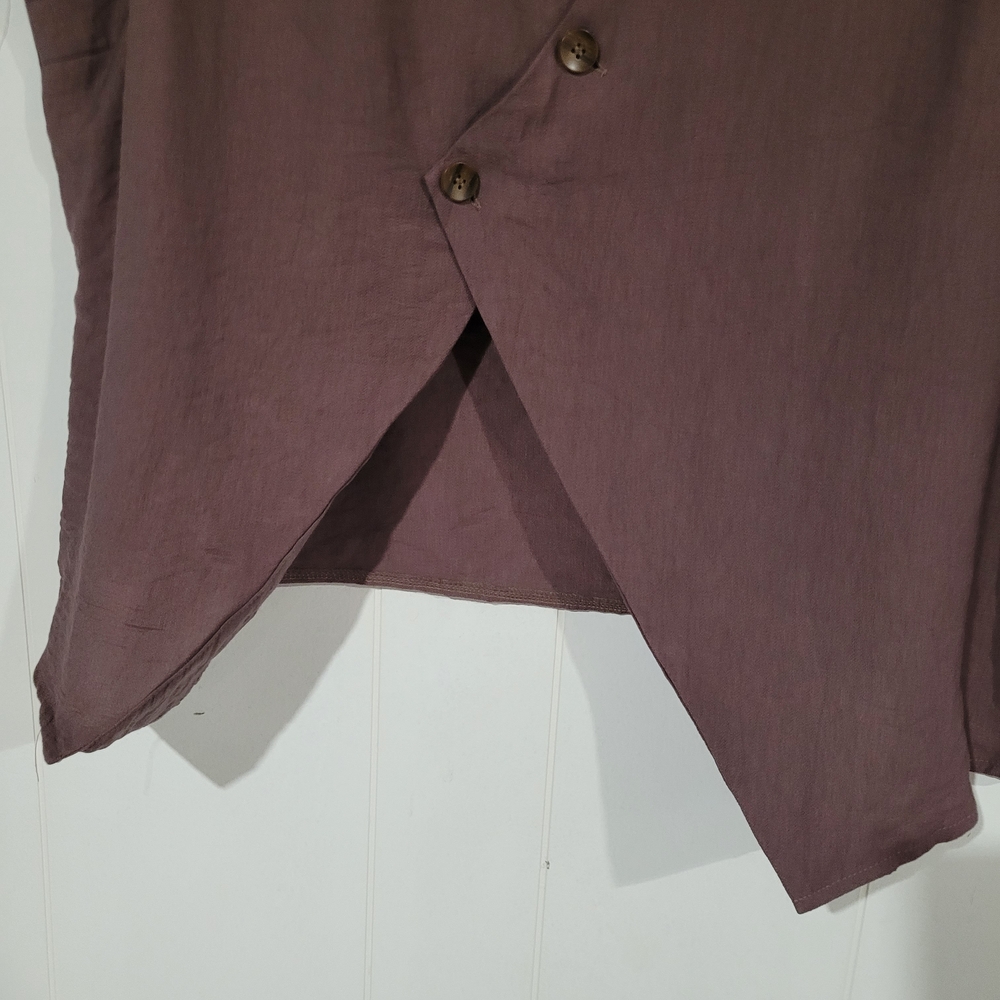 Asymmetrical Button-Front Sleeveless Top - Picture 3 of 7